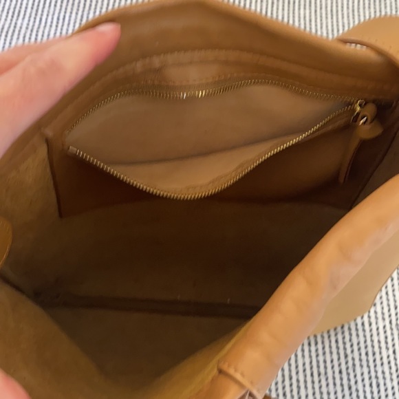 A.P.C. Sac Havane in Camel - Picture 9 of 9